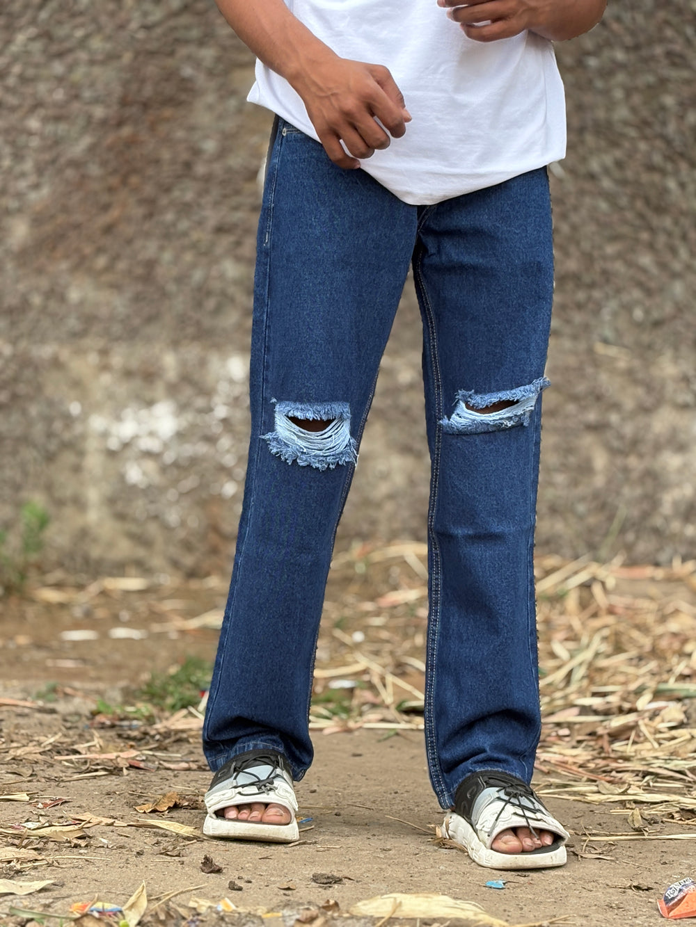 BAGGY JEANS NEE CUT