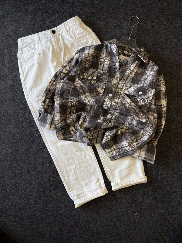 BAGGY CHECK SHIRT + MOMFIT