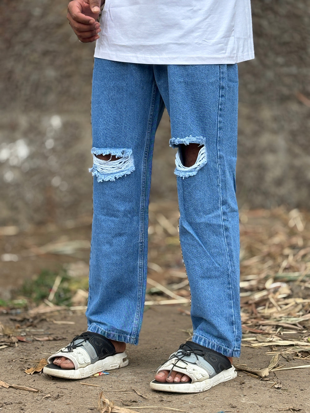 BAGGY JEANS NEE CUT