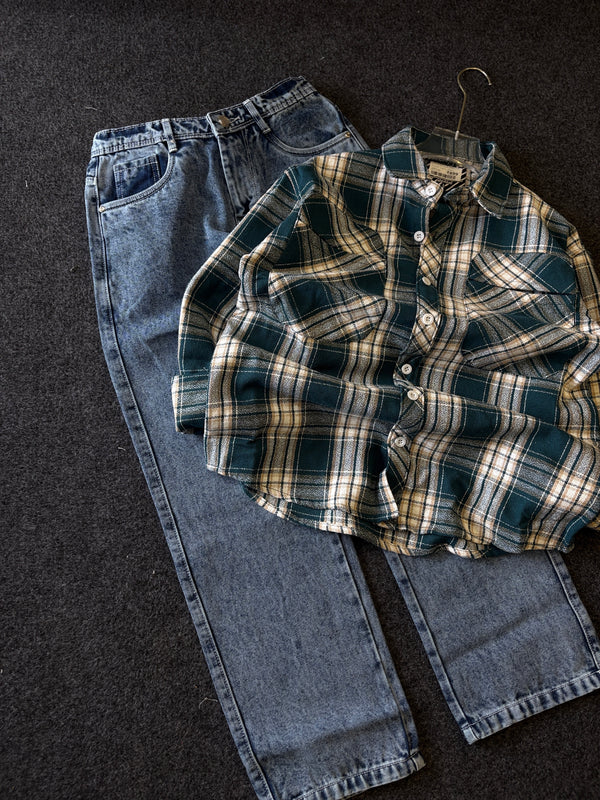 BAGGY CHECK SHIRT + STRAIGHT FIT