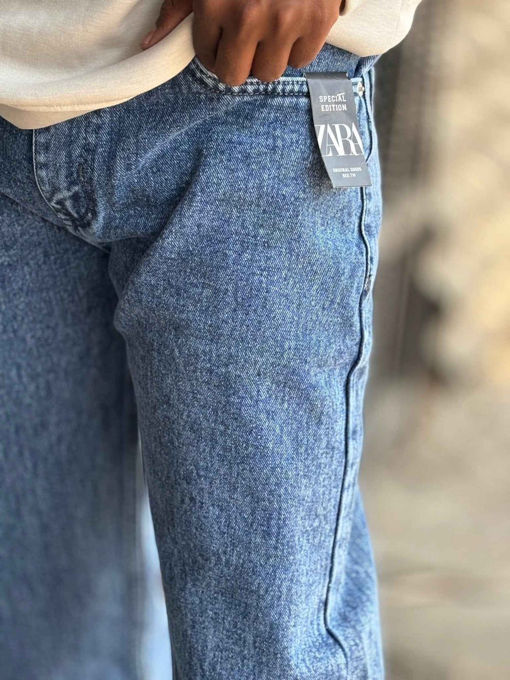 PREMIUM MOMFIT JEANS