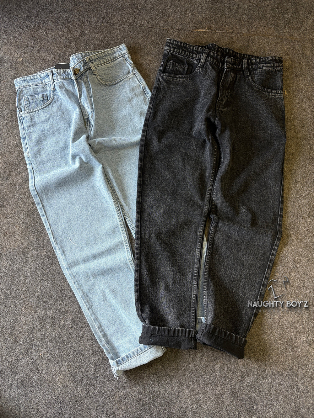 DANIM MOMFIT JEANS