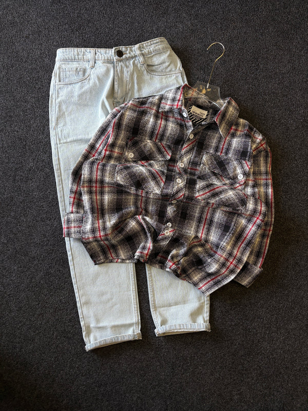 BAGGY CHECK SHIRT + MOMFIT