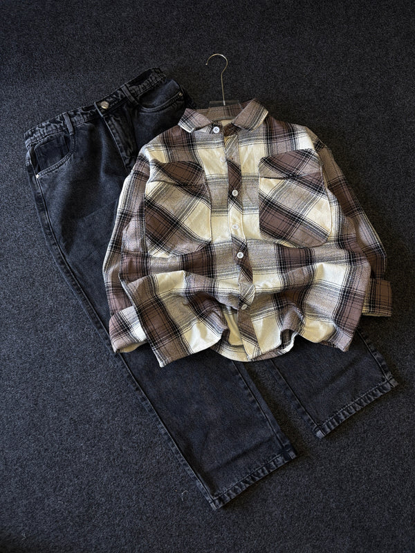 BAGGY CHECK SHIRT + STRAIGHT FIT