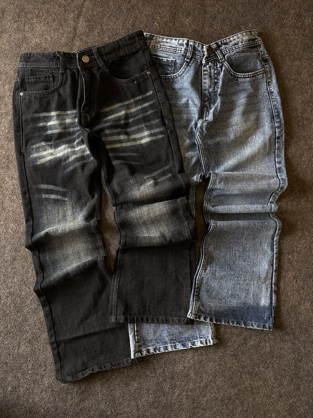 BOOTCUT WASH JEANS